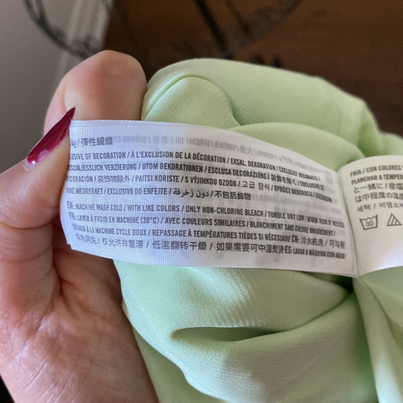 Abercrombie and fitch green silk dress. Brand new. - Picture 7 of 7